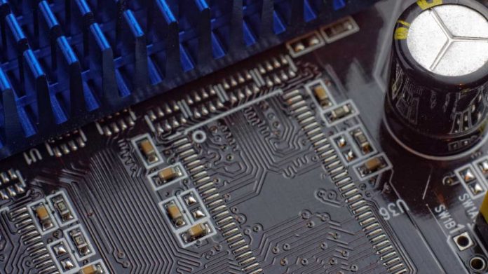Podiplomski študij Fakultete za elektrotehniko