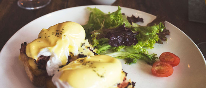 Hiter zajtrk - eggs benedict
